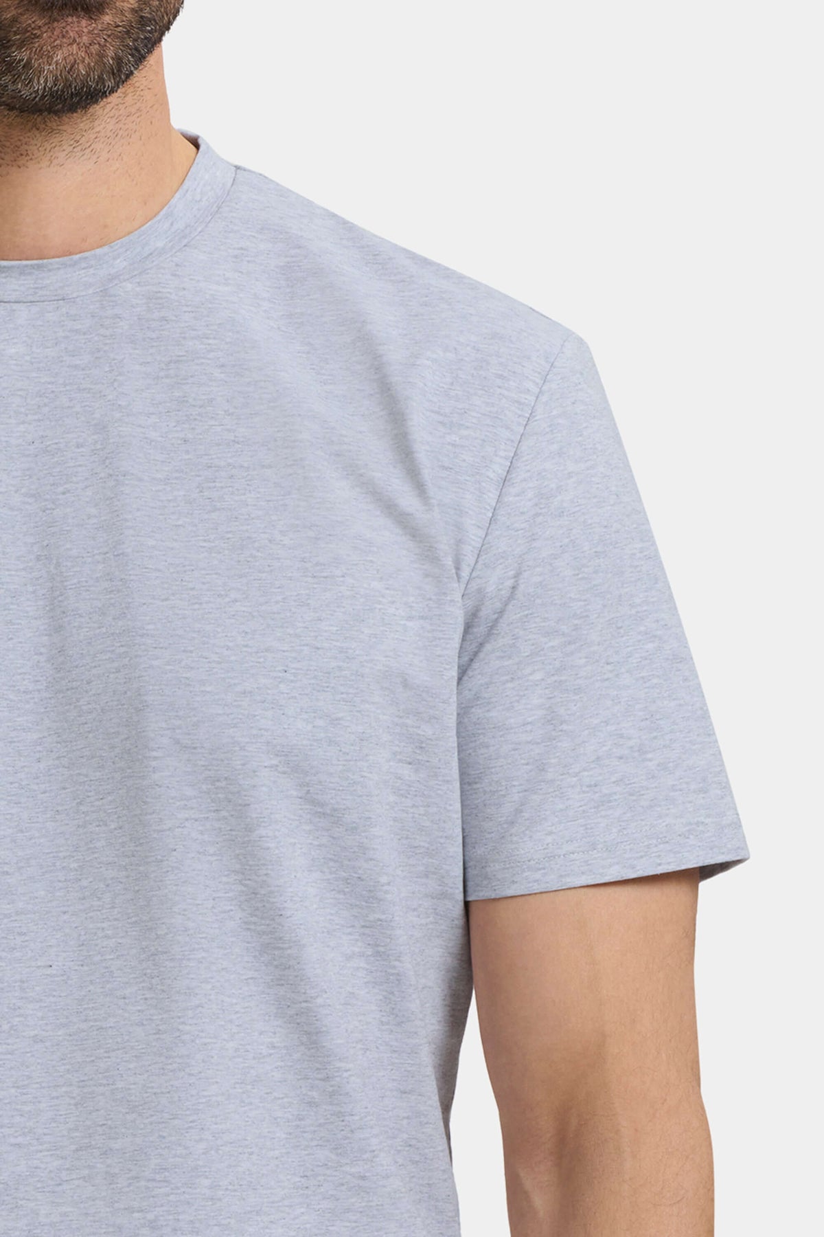 THE ESSENTIAL CAMISETA REGULAR