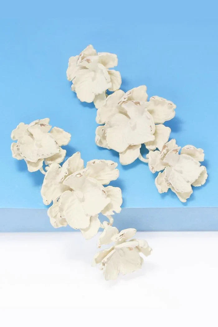 Aretes de Flor Barnizada Phyllis