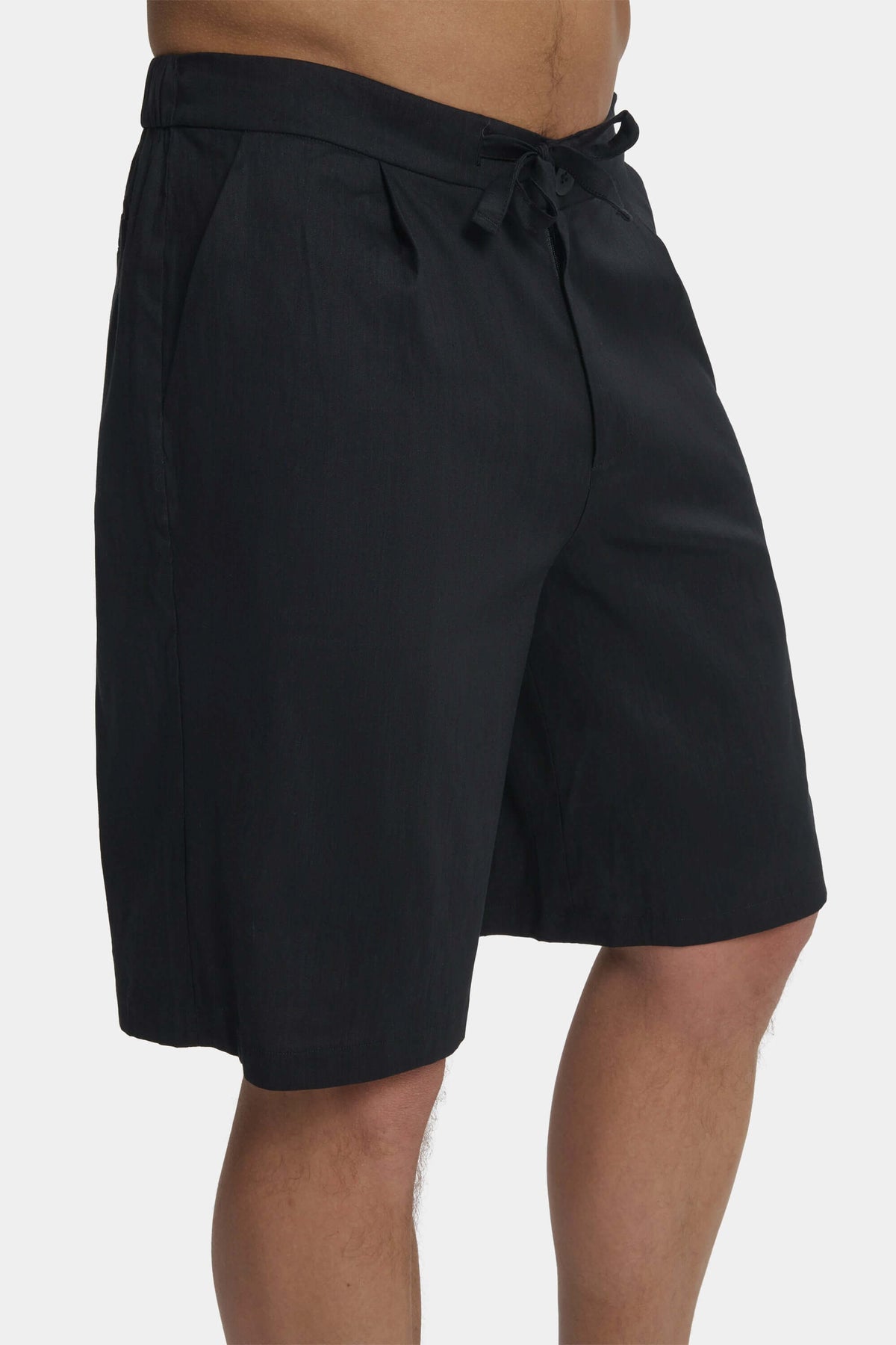 THE LINEN SHORTS (PANTALON DE LINO)