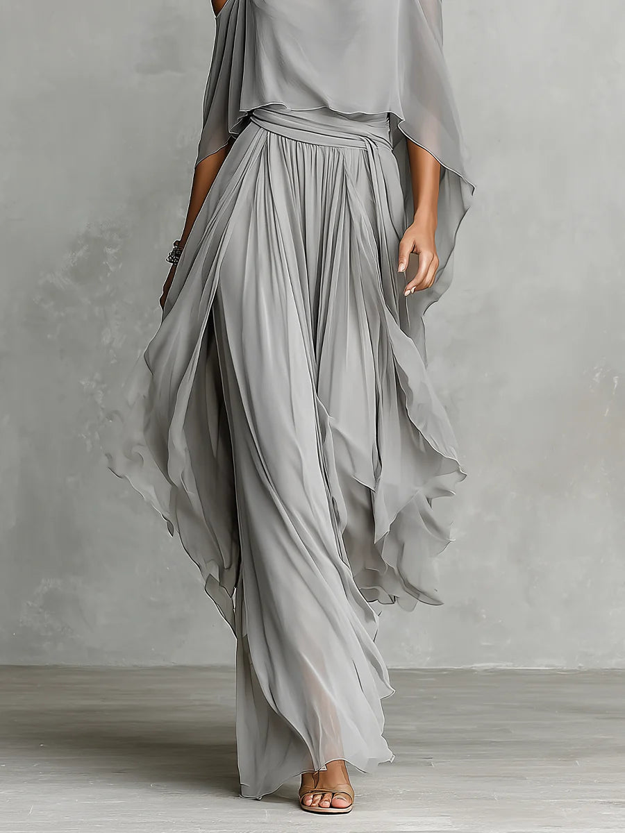 Conjunto Gris de Chifón con Camisola Fluida de Hombros Descubiertos y Pantalón