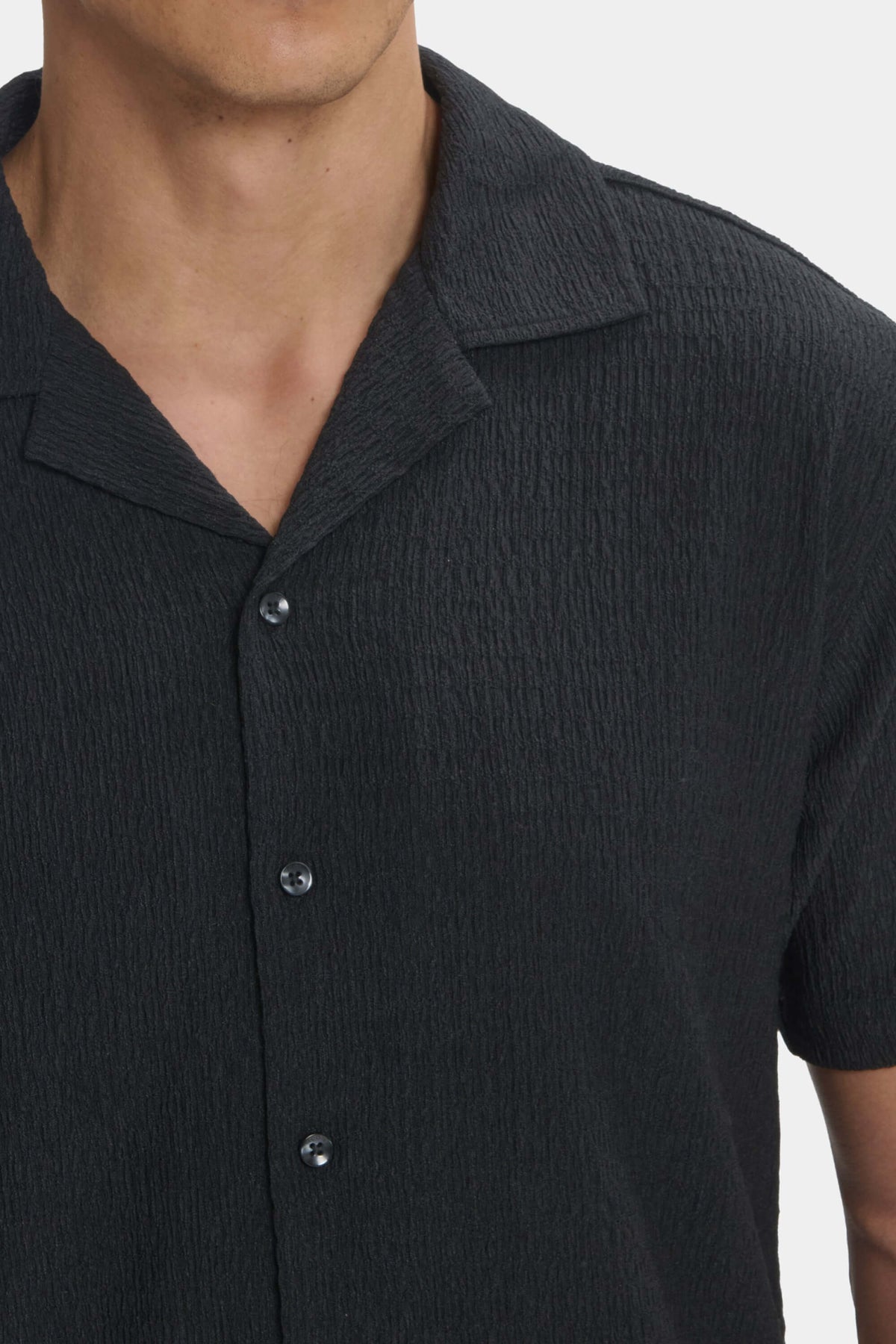 THE BARI CAMISA