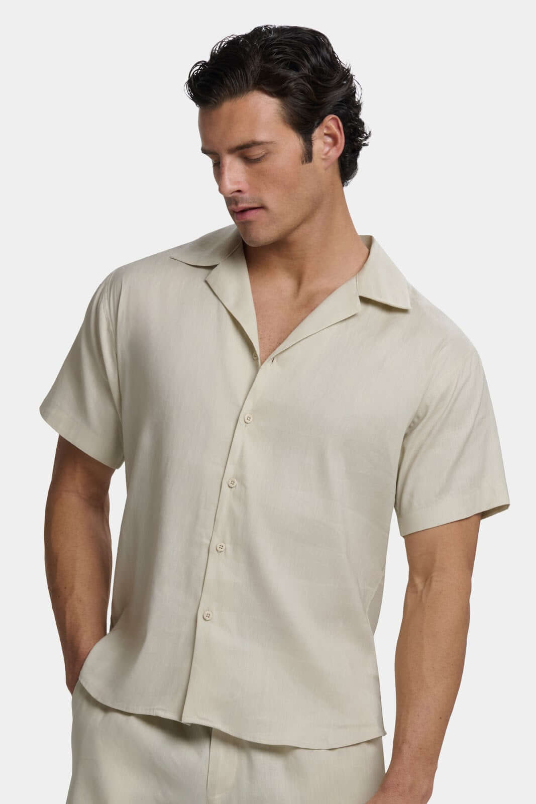 THE LINEN CONJUNTO