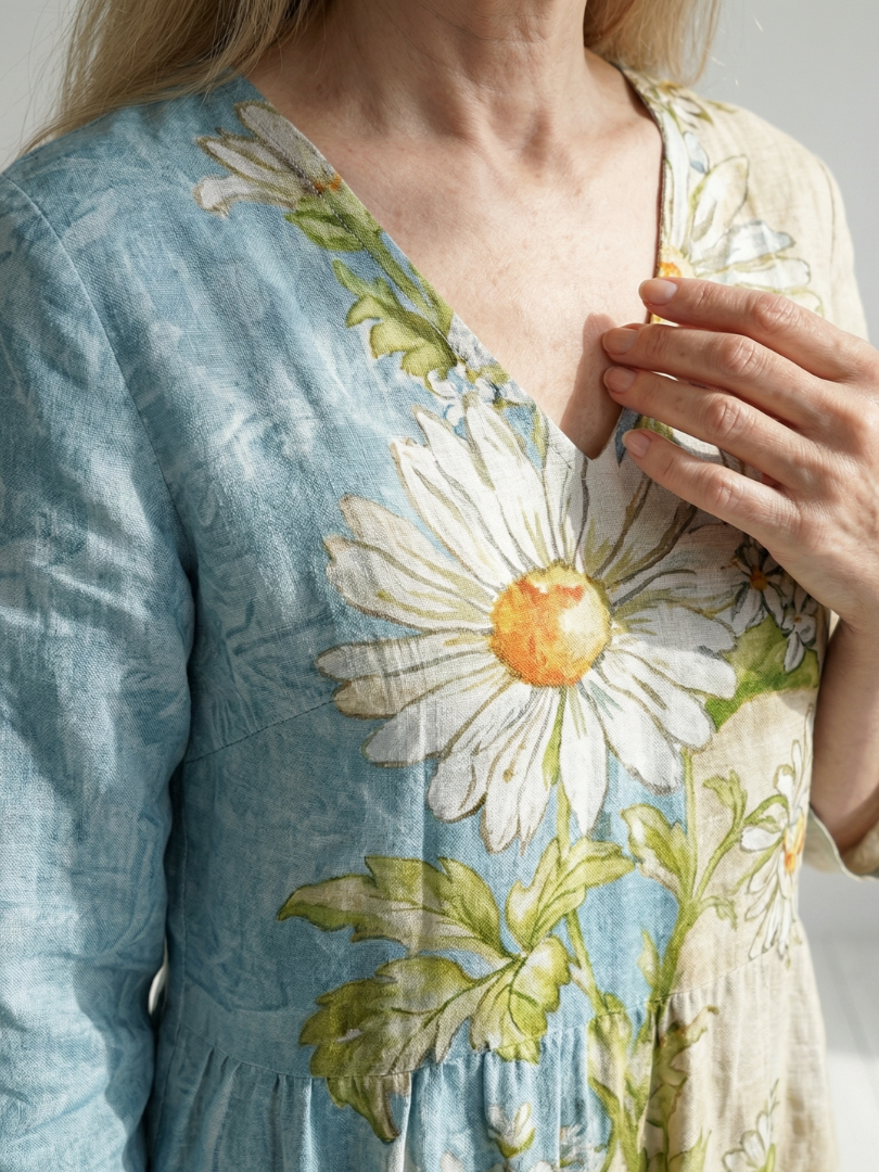 Elliot | Vestido Midi con Margaritas Ligero