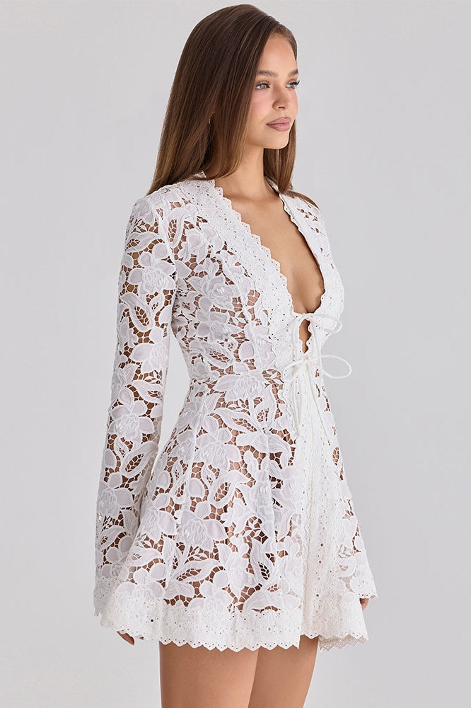 Vestido Mini de Encaje Blanco