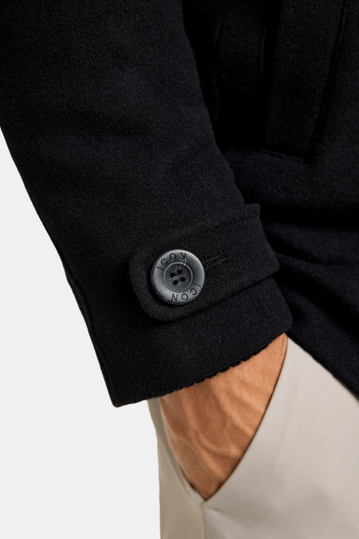 THE FERMO ABRIGO TIPO PEACOAT