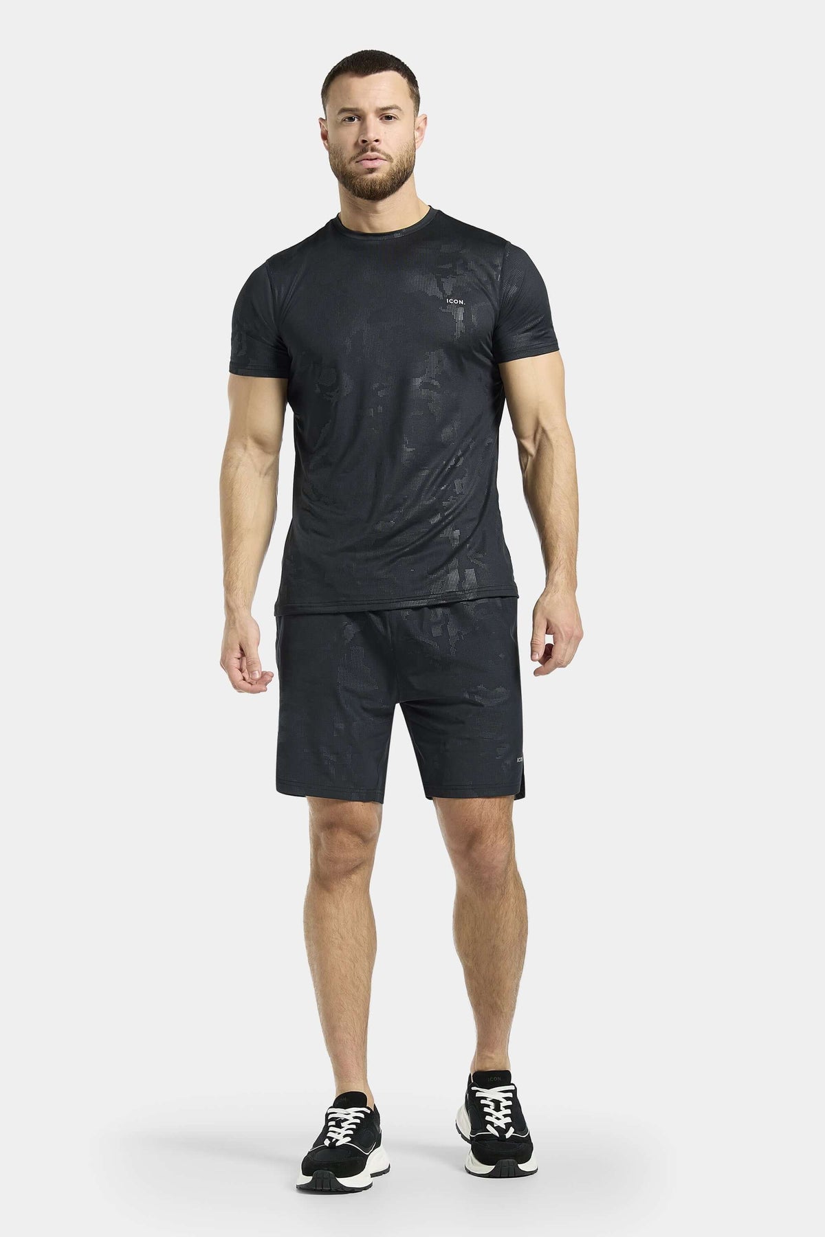 THE ACTIVE SHORTS CAMUFLAJE 7"