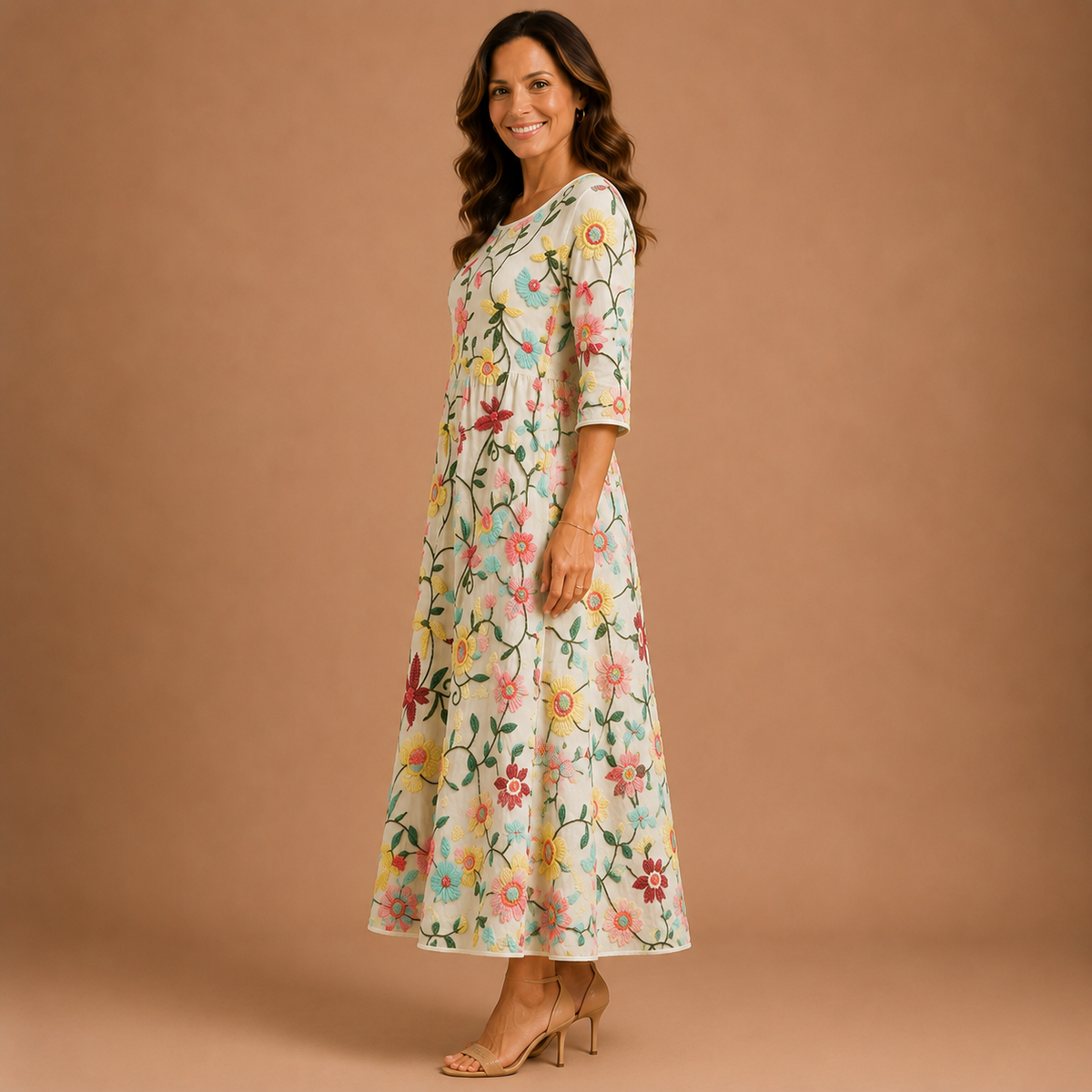 ESMERALDA | Vestido Midi Floral Bordado