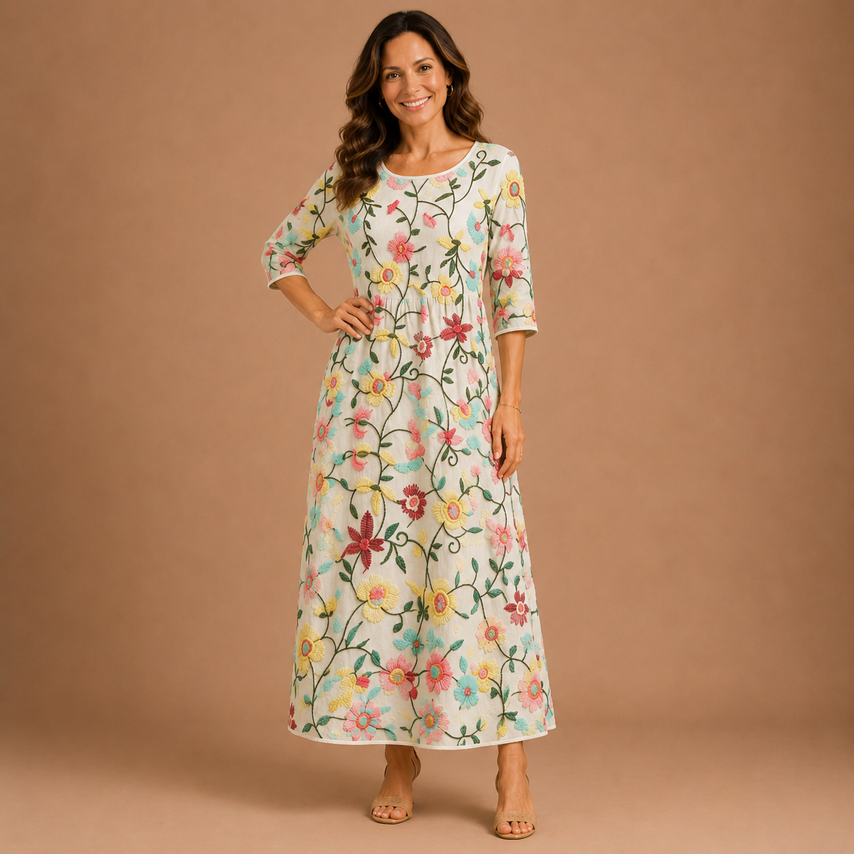 ESMERALDA | Vestido Midi Floral Bordado
