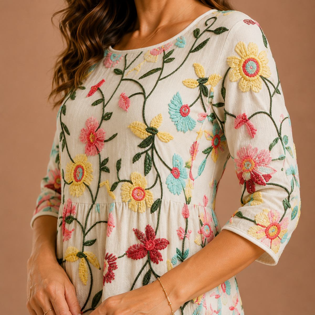 ESMERALDA | Vestido Midi Floral Bordado
