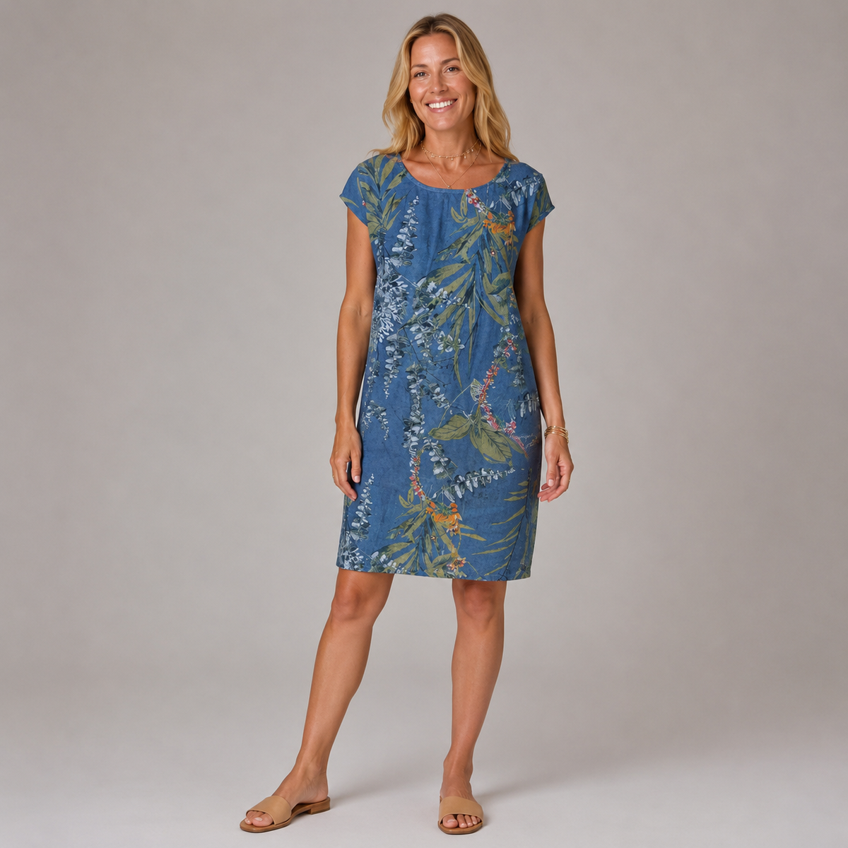 LORETTA | Vestido Camiseta con Estampado Tropical