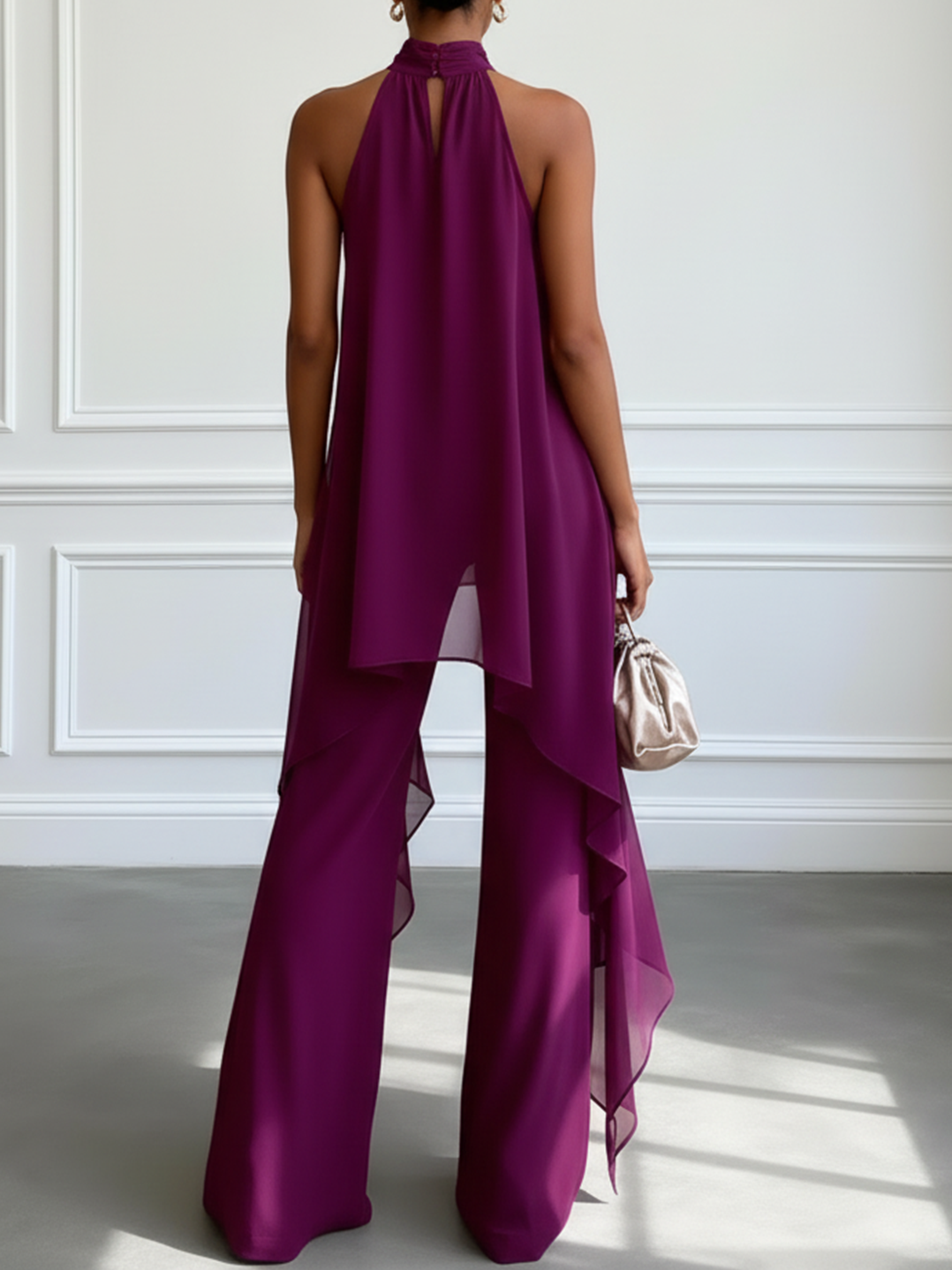 Conjunto de Dos Piezas Morado con Top Halter Elegante Sin Mangas y Pantalón