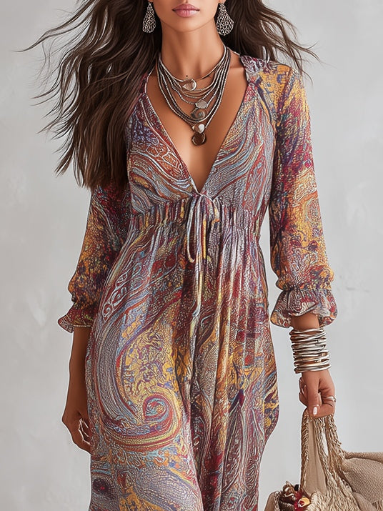 Vestido Maxi de Chifón Fruncido con Estampado de Cachemira y Cuello en V