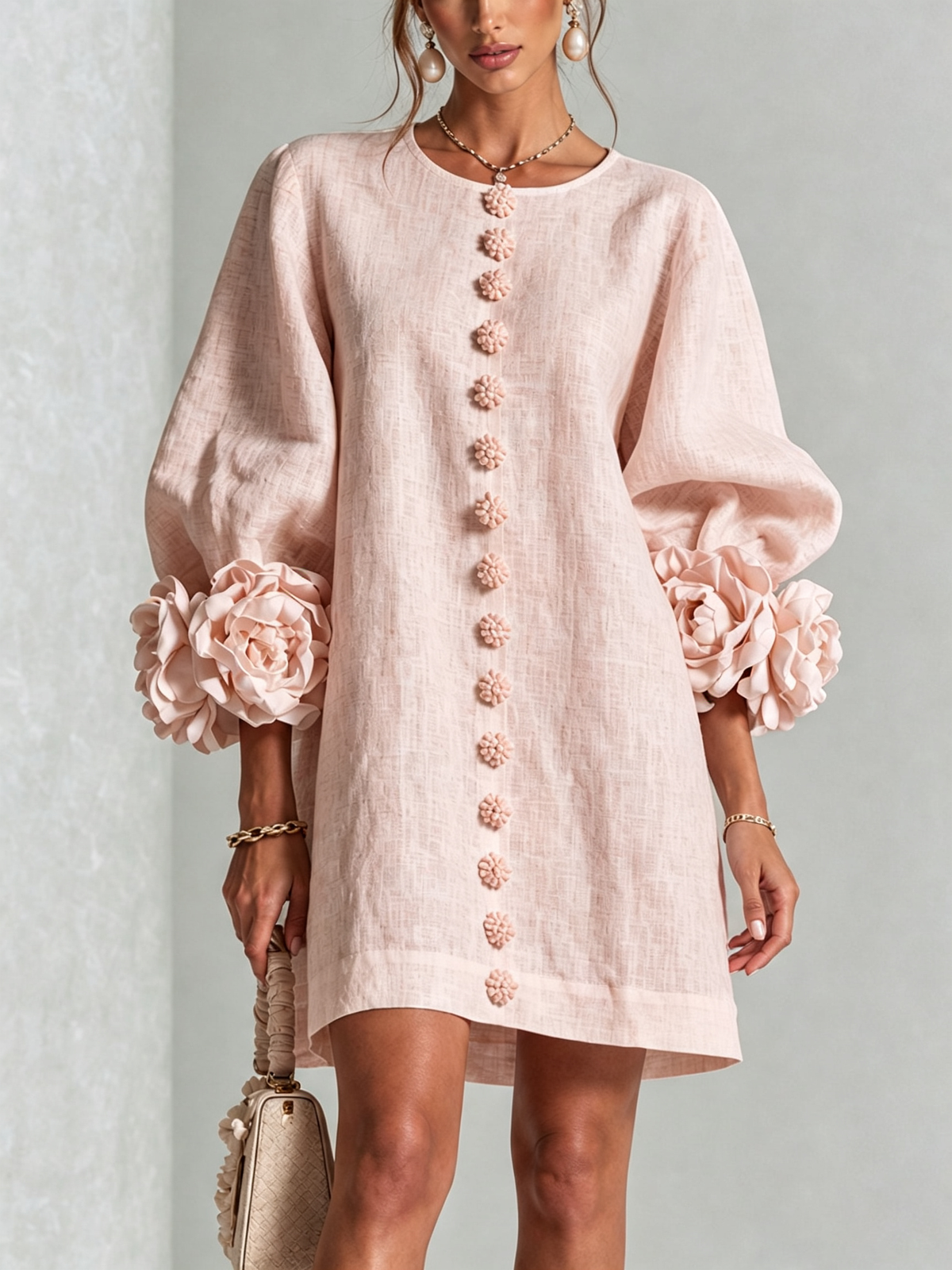 Clara | Vestido Mini con Botones y Puños Florales